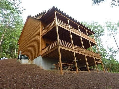 3rd image of 142 Fireside River Trce W