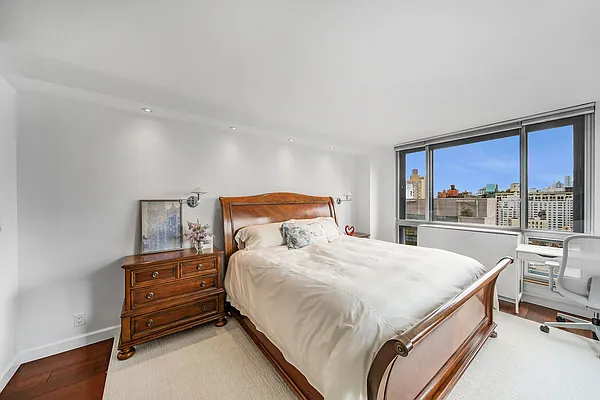 Sold by One Irving Place Realty | media 23