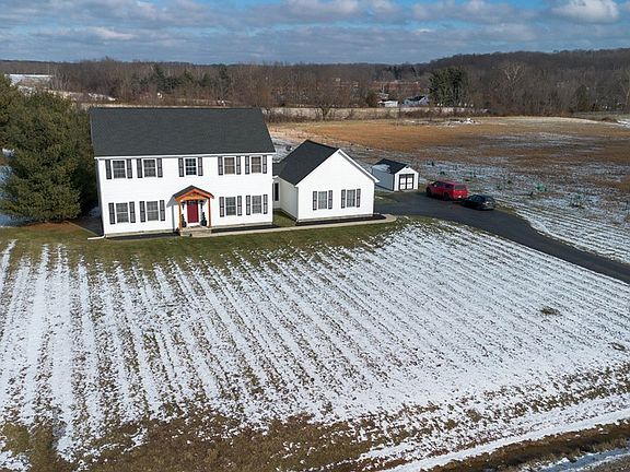 3rd image of 6396 Blain Hwy
