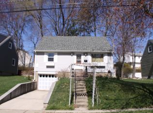 53 Hillside Dr, Totowa, NJ 07512