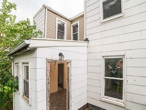 2nd image of 17 Clarke Ave