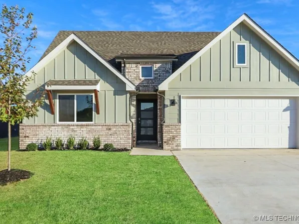 22937 E 106th Pl S, Broken Arrow, OK 74014