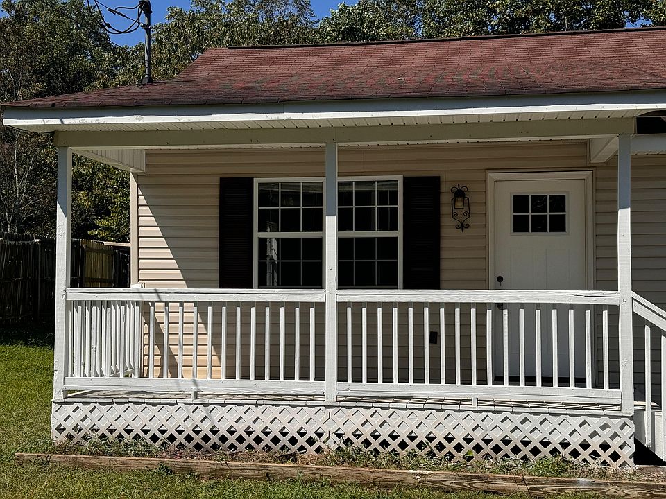 1st image of 2505 W Dennis Dr