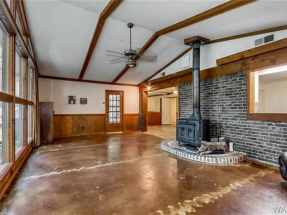 4th image of 5807 Golden Pond Ave