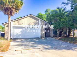 28305 International Ct, Zephyrhills, FL 33543