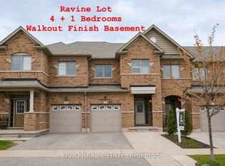 34 Davenfield Cir, Brampton, ON L6P4M2