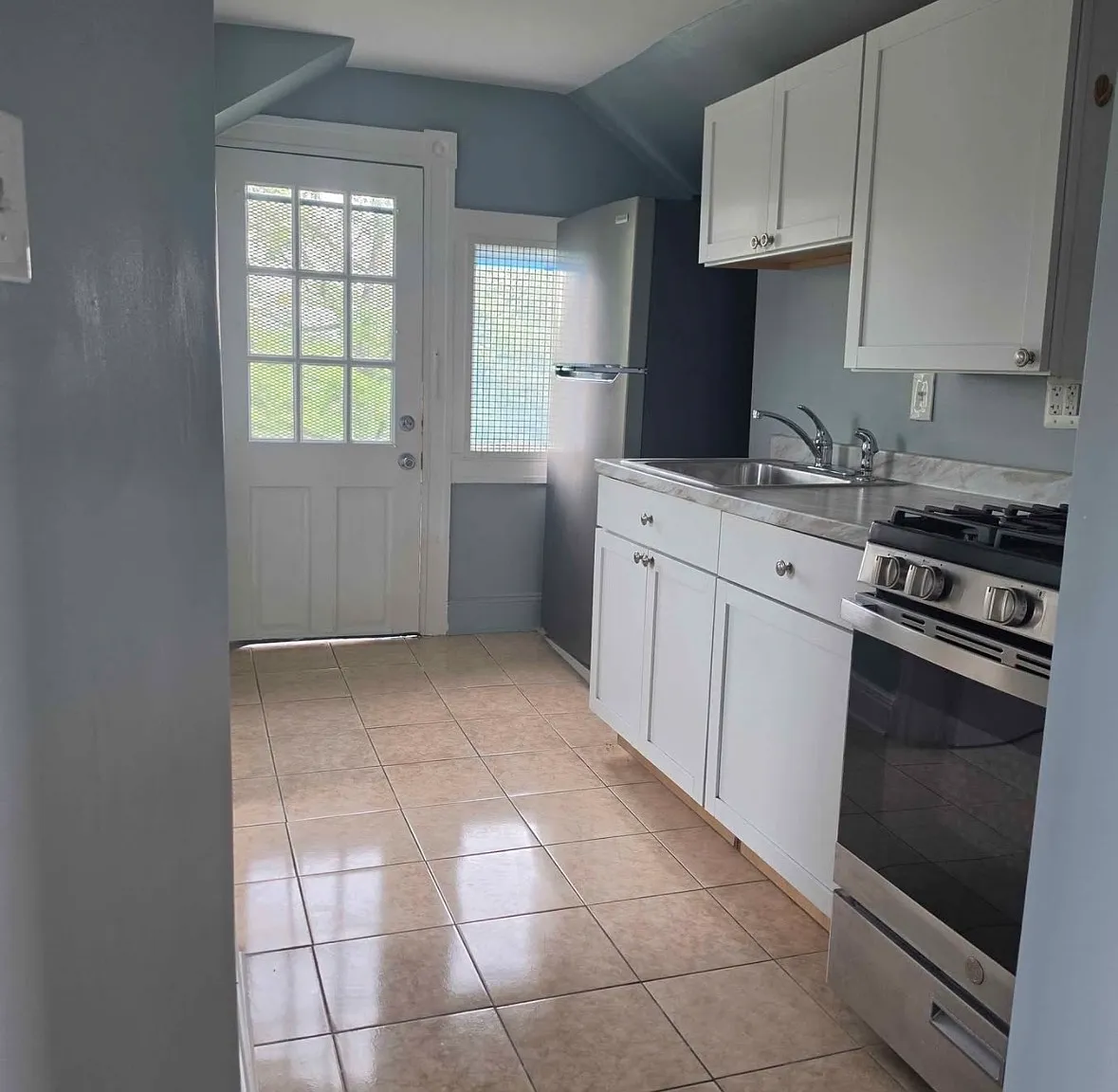 1 bed, $1,200 — Photo 4