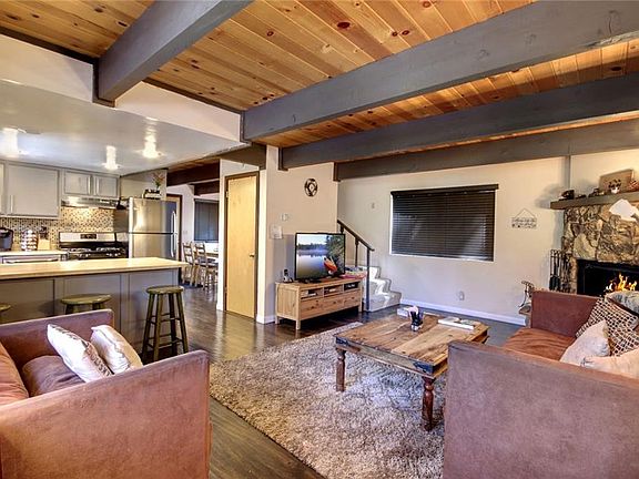 4th image of 1001 Villa Grove Ave