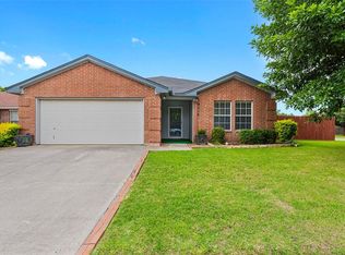 4216 Heath St, Fort Worth, TX 76137