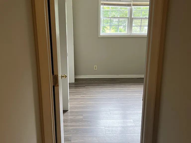 390 Cowan St #394 — Photo 31