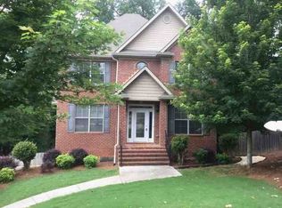 170 Chinaberry Ln, Maylene, AL 35114