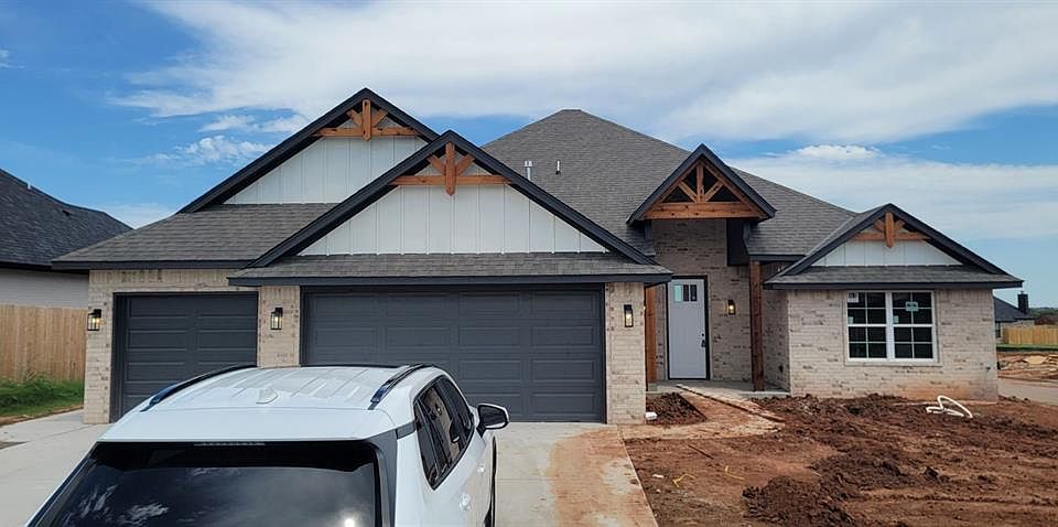 1st image of 14700 Mackay Ln