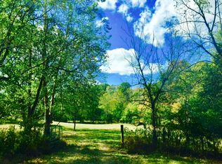 98 Bluegrass Dr, Ashland City, TN 37015