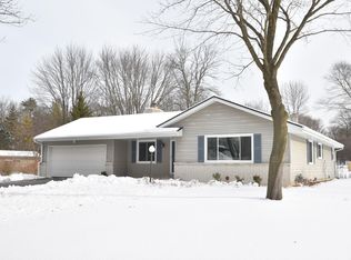 11284 N Lake Shore Dr, Mequon, WI 53092