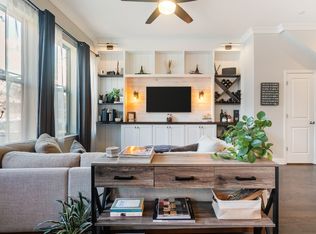 236 Dellwood Dr SE, Smyrna, GA 30080