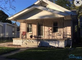 2052 Barrows St, Toledo, OH 43613