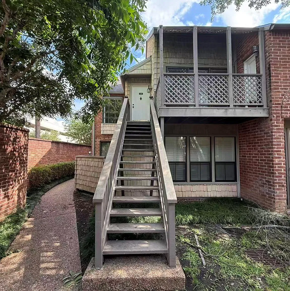 2 bed, 2.0 bath, 1250 sqft, $1,950 — Photo 3