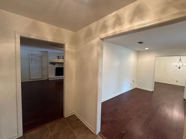 4600 Fox Den Ln — Photo 12