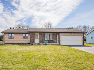 37 Toper Trl, Rochester, NY 14612