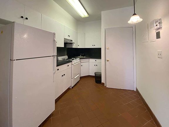 2nd image of 243 5th Ave #2A