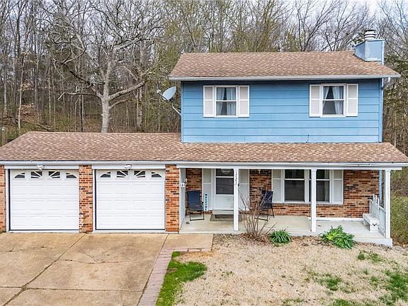 2nd image of 1721 Burgess Way