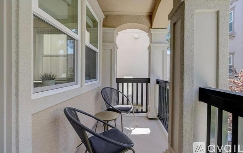 1st image of 318 Ashton Way