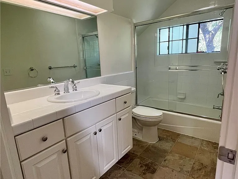 1530 Emerson Rd — Photo 42