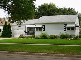 1612 Kansas Ave SE, Huron, SD 57350