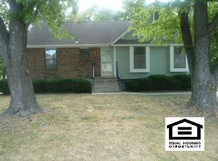 2305 Viking Dr, Independence, MO 64057