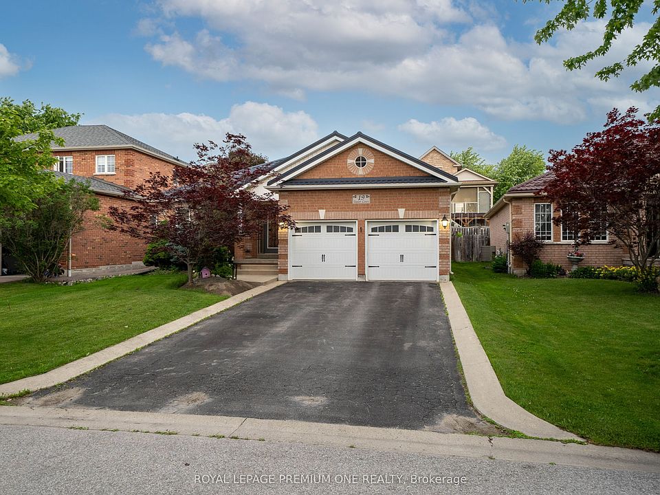 1st image of 19 Taylor Ct