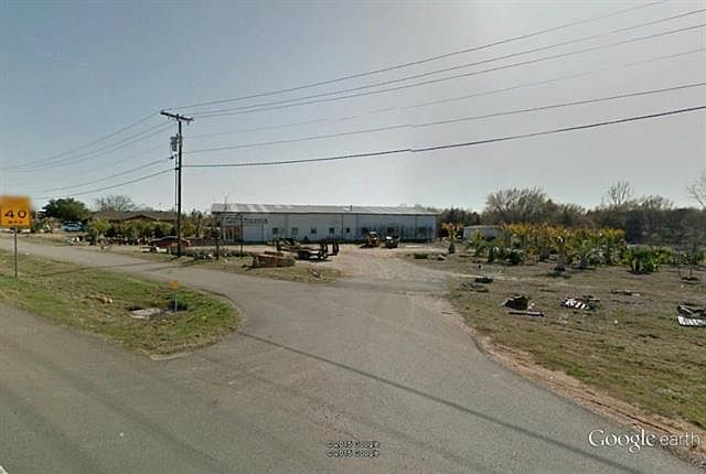 2nd image of 3380 NE Loop 286