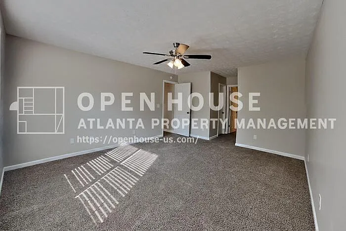 7240 Coral Lake Dr — Photo 8