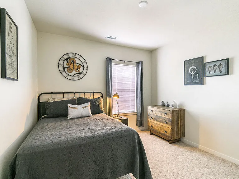 Aventura at Maryland Oaks — Photo 28