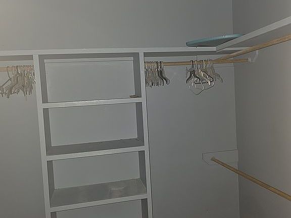 2nd image of 108 Deer Valley Ln