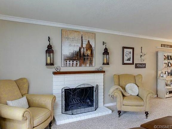 4th image of 22920 Posada Dr