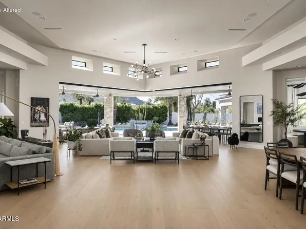 8700 N 55TH Place, Paradise Valley, AZ 85253