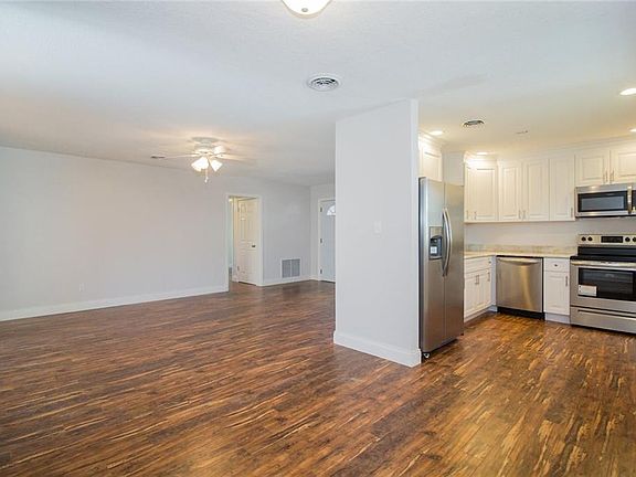 5th image of 6072 Linneal Beach Dr