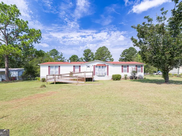 294 Pebble Hill Cir, Sylvester, GA 31791