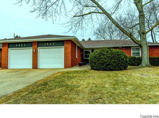 2621 Delaware Dr, Springfield, IL 62702