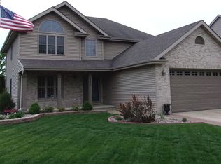 2495 E Border St, Diamond, IL 60416