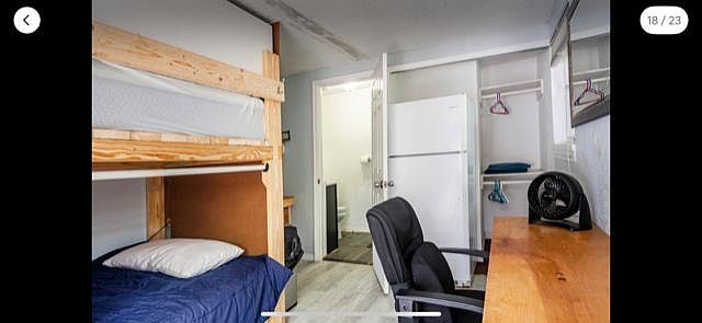 2nd image of 1906 E 31st Ave APT B