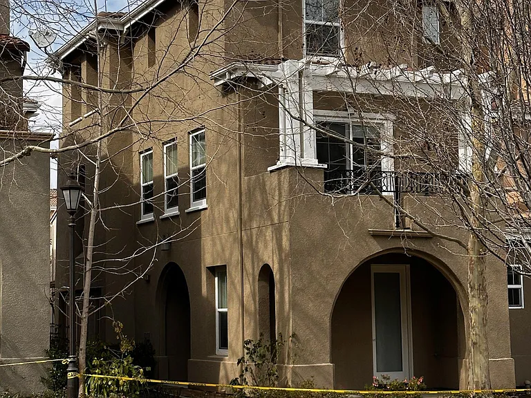 216 Hockney Ave — Photo 1