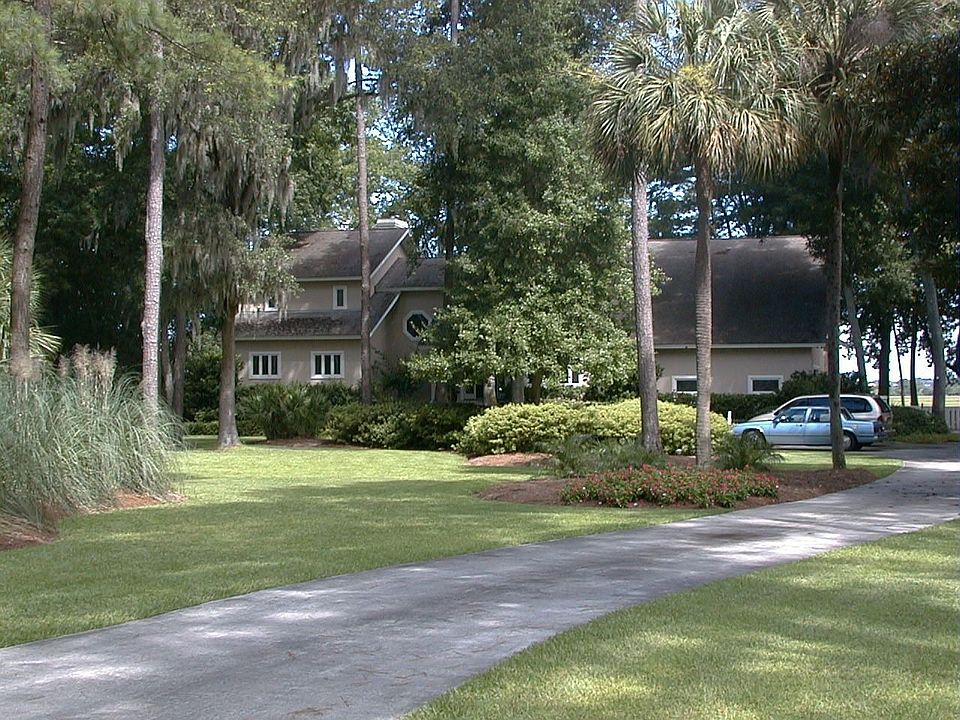 front yard view