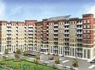 7325 Markham Rd #118, Markham, ON L3S0C9