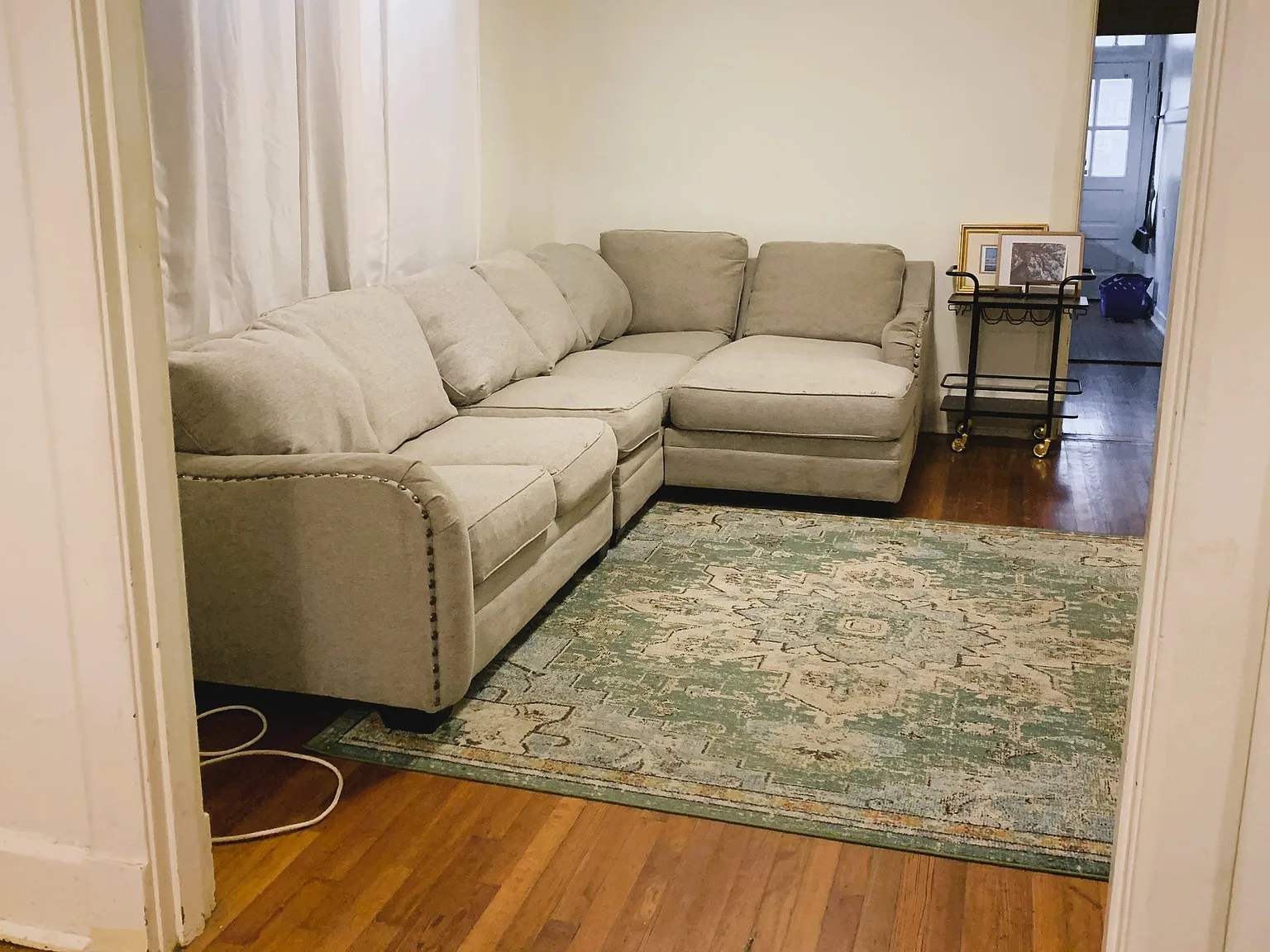 4 bed, 1750 sqft, $4,000 — Photo 3