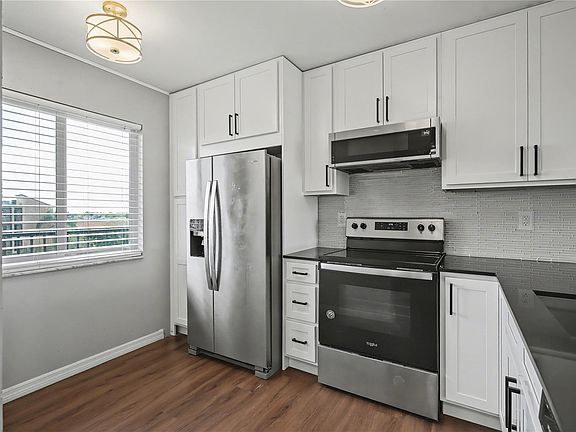 5th image of 7840 NW 50th Street #504