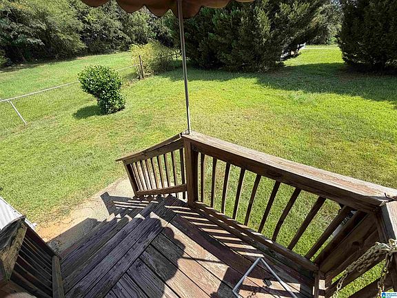 12th image of 2305 5th St E