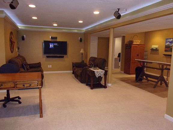 5th image of 801 Cypress Dr