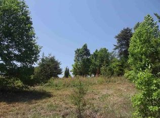 294 Hunting Hollow Rd, Six Mile, SC 29682