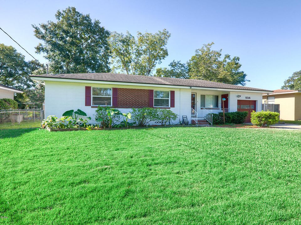 1st image of 6516 SOLANDRA Drive S